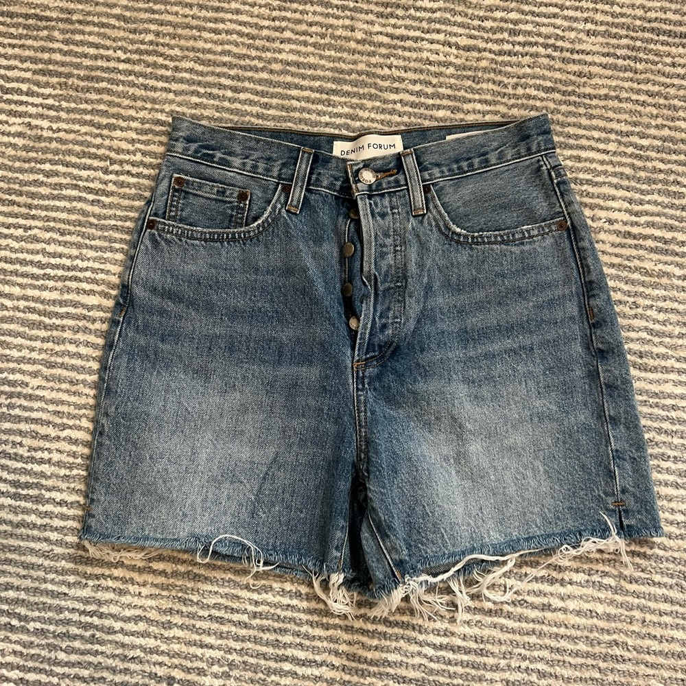 Denim Forum high waisted cut off shorts